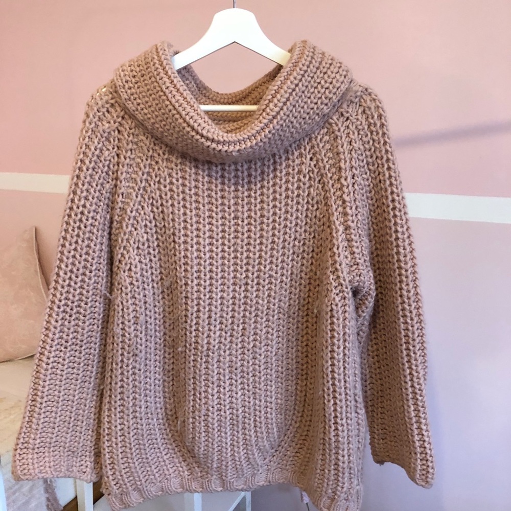 Blush pink knit sweater